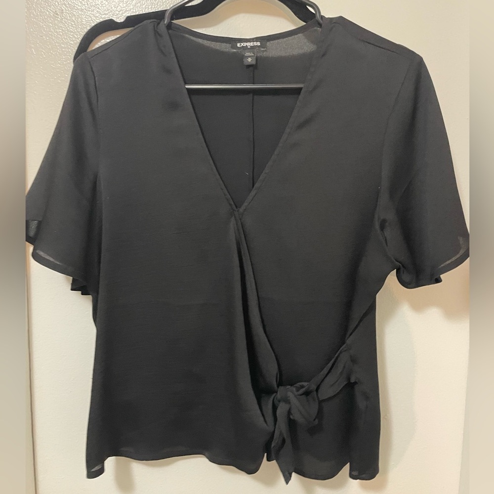 Black front tie top